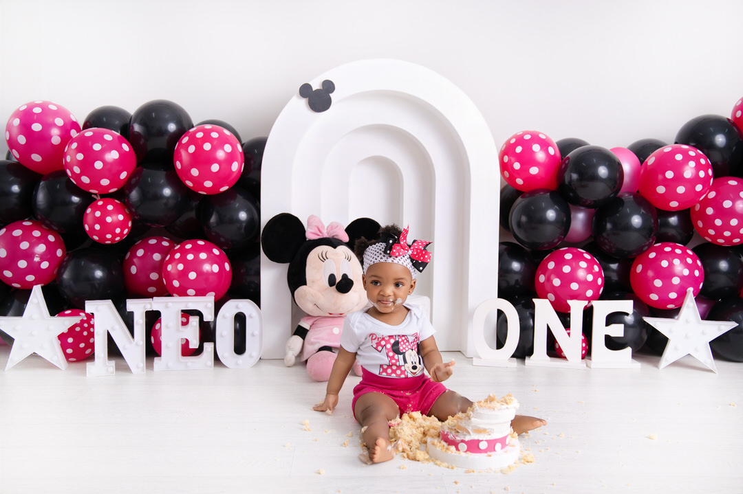pink black minni mouse
