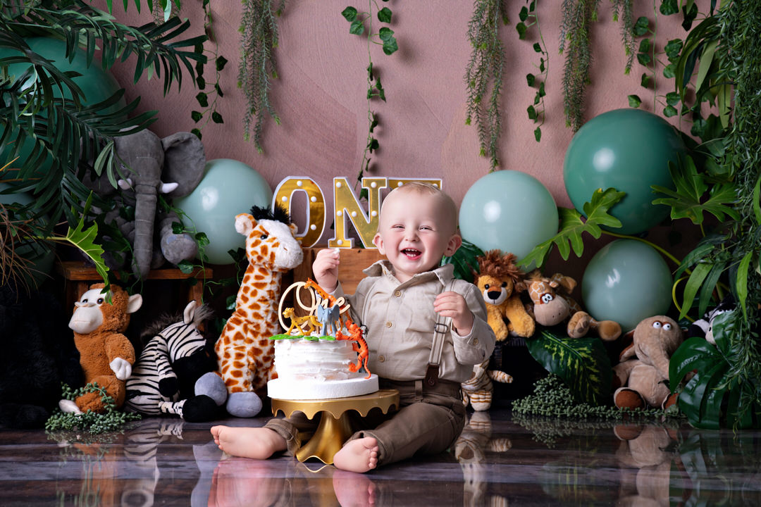 wild one jungle cake smash