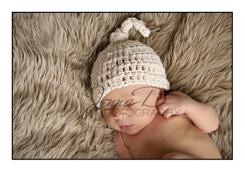 newborn baby photos - heinreichJEN_5577024