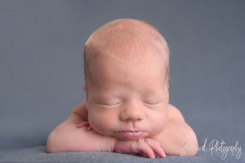 newborn baby photo session
