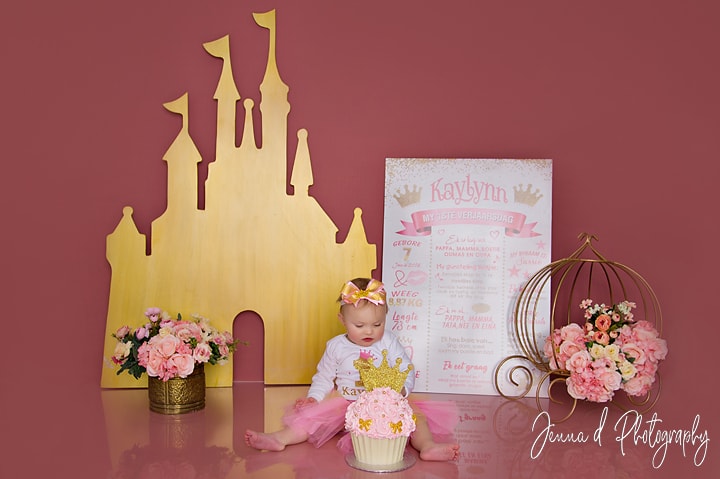 first birthday cake smash pink and gold