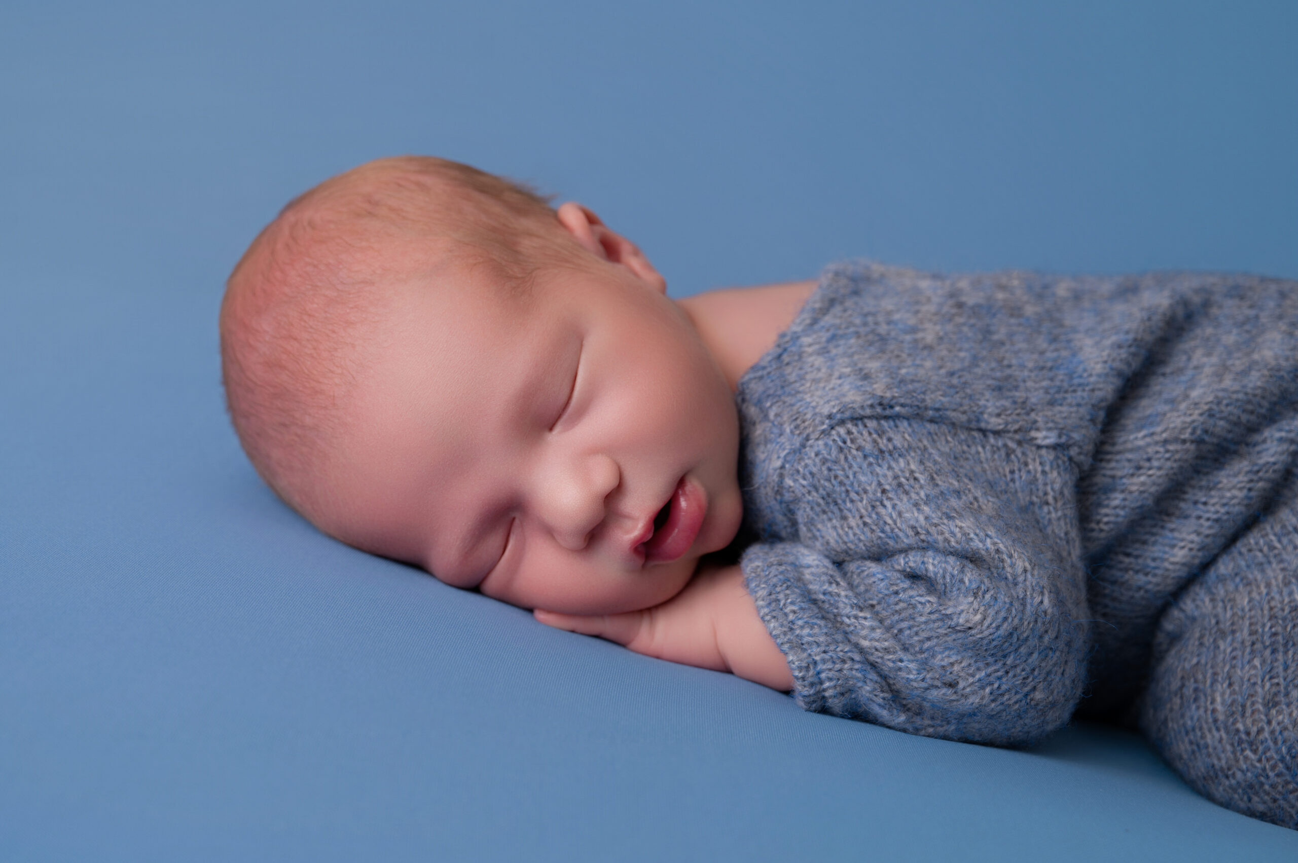 baby experiencing nursery compactum baby boutique