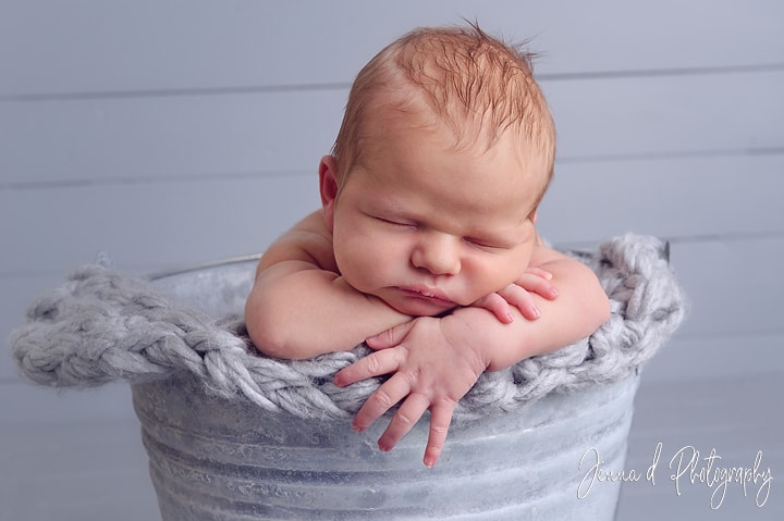 newborn baby photography – Reuben’s photos