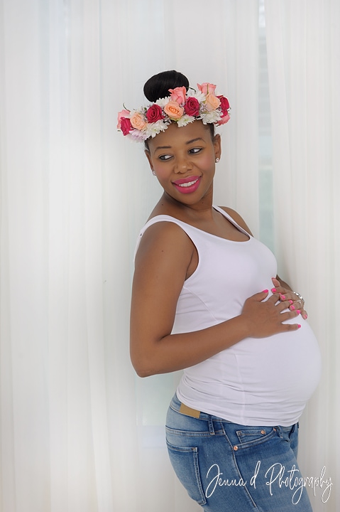 whte tank top, maternity photoshoot, pink flower crown