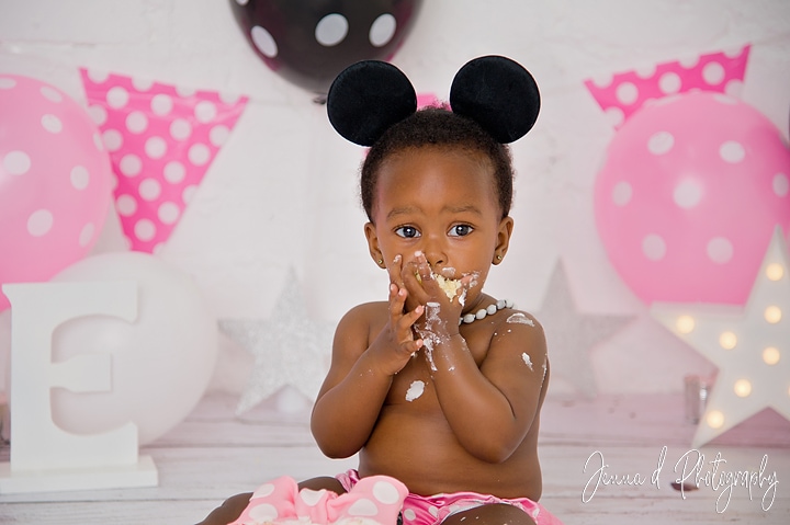 Smash the cake photo shoot - Minnie mouse