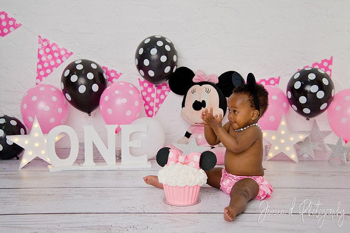 Smash the cake photo shoot - Minnie mouse