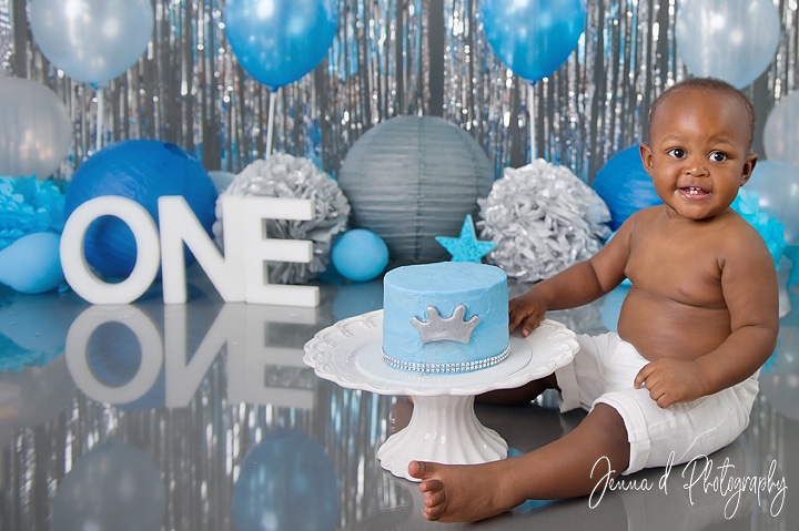Blue and silver first birthday cake smash