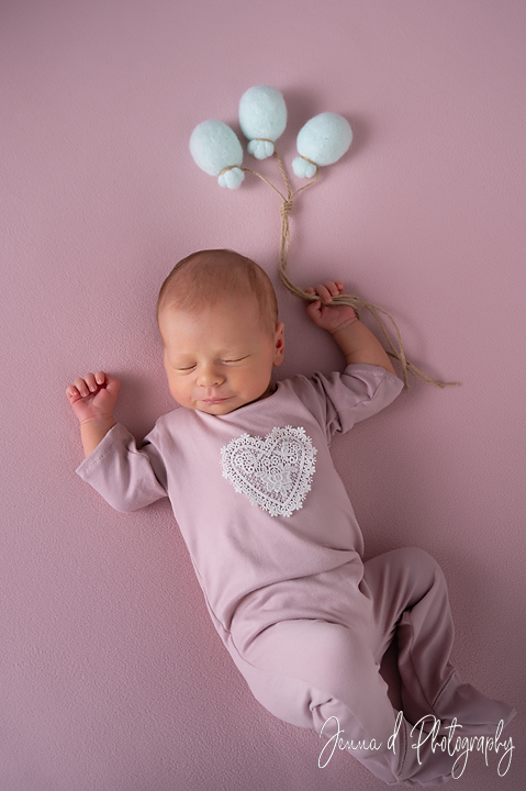 newborn photoshoot photographer
