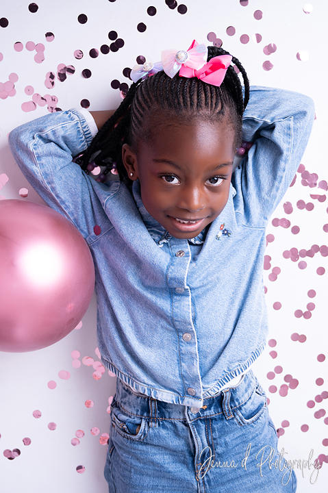 5th birthday,studio,pink cake smash