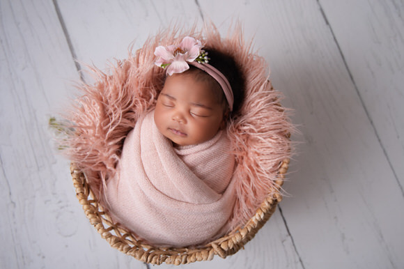 why newborn photoshoots is a must do