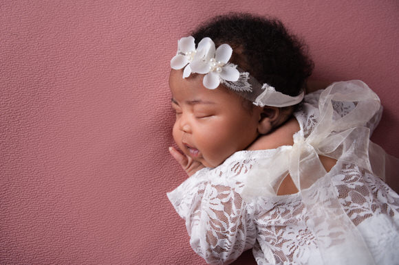 why newborn photoshoots021