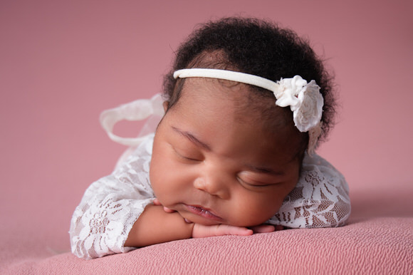 why newborn photoshoots is a must