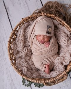 family newborn portraits024