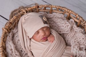 family newborn portraits025