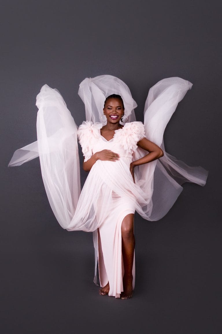pretoria maternity photoshoot pink fabric toss013